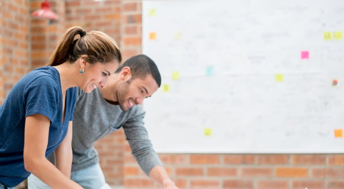 Customer Journey Maps vs Service Blueprints: Key Differences